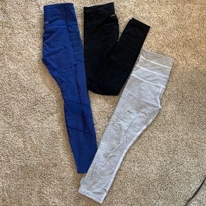 BUNDLE OF LORNA JANE WORKOUT LEGGINGS / TIGHTS